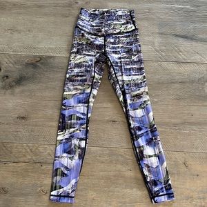 Lululemon purple print high waisted leggings size 4